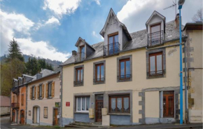 Beautiful apartment in Le Mont Dore w/ 1 Bedrooms